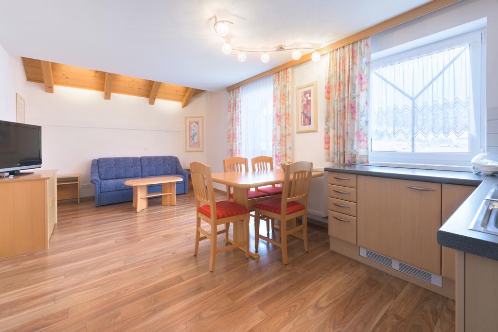Appartamento Haus Meneweger Flachau Esterno foto
